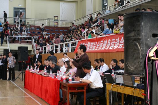 點擊查看詳細信息<br>標題：賽事倩影 閱讀次數(shù)：1762