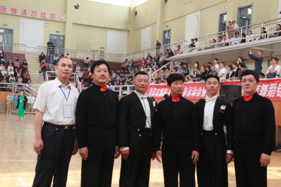 點擊查看詳細信息<br>標題：賽事倩影 閱讀次數(shù)：1754