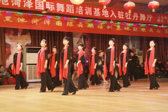 點(diǎn)擊查看詳細(xì)信息<br>標(biāo)題：賽事倩影 閱讀次數(shù)：1782