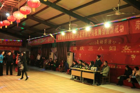 點擊查看詳細信息<br>標題：賽事倩影 閱讀次數(shù)：1838