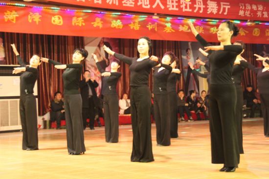 點(diǎn)擊查看詳細(xì)信息<br>標(biāo)題：賽事倩影 閱讀次數(shù)：1724